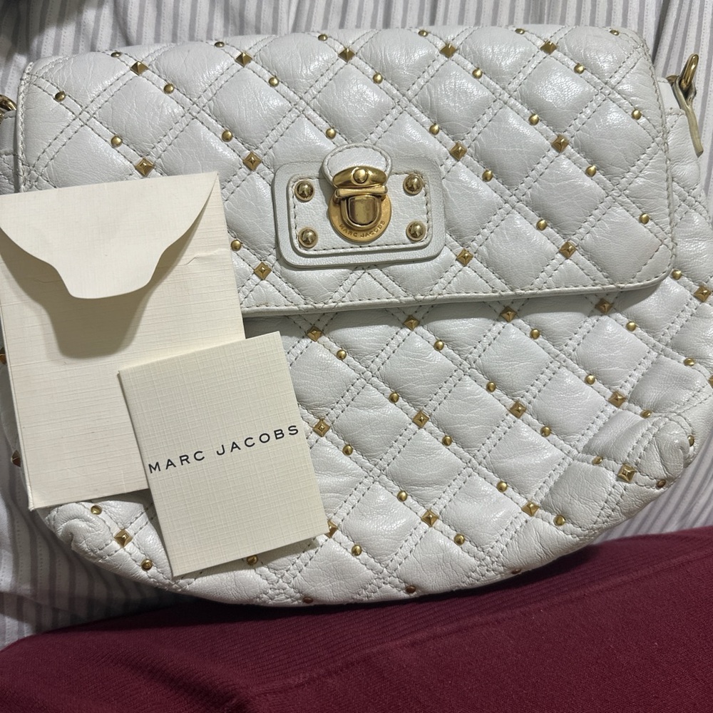 Marc Jacobs Cream Quilted Shoulder Bag with Gold Accents